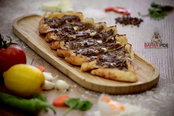 Kavurma Kaşarlı Pide - Görsel 3